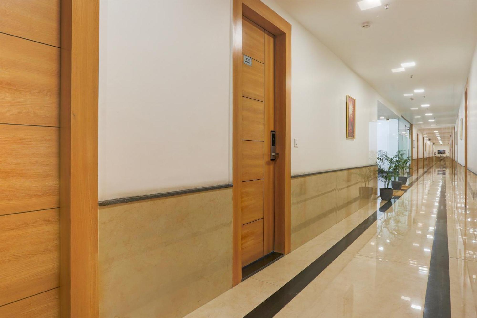 Palette Calista Premium Resort Samalkha Bagian luar foto